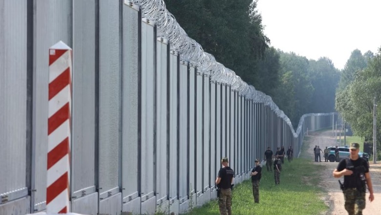 Polonia ndjek me ankth rritjen e tensioneve në kufirin me Bjellorusinë.